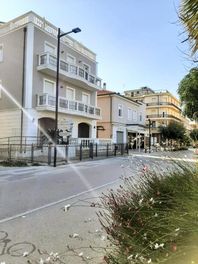 Residenza Mediterranea Apartments Rimini Exterior photo